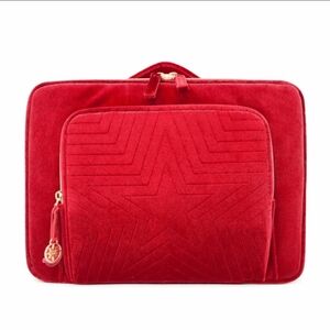 ESTEE LAUDER 2023  CHRISTMAS LIMITED EDITION MAKEUP CASE TRAVEL BAG RED VELVET